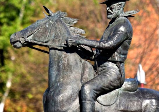 Thunderbolt's Statue and Constable Walker Memorial in Uralla